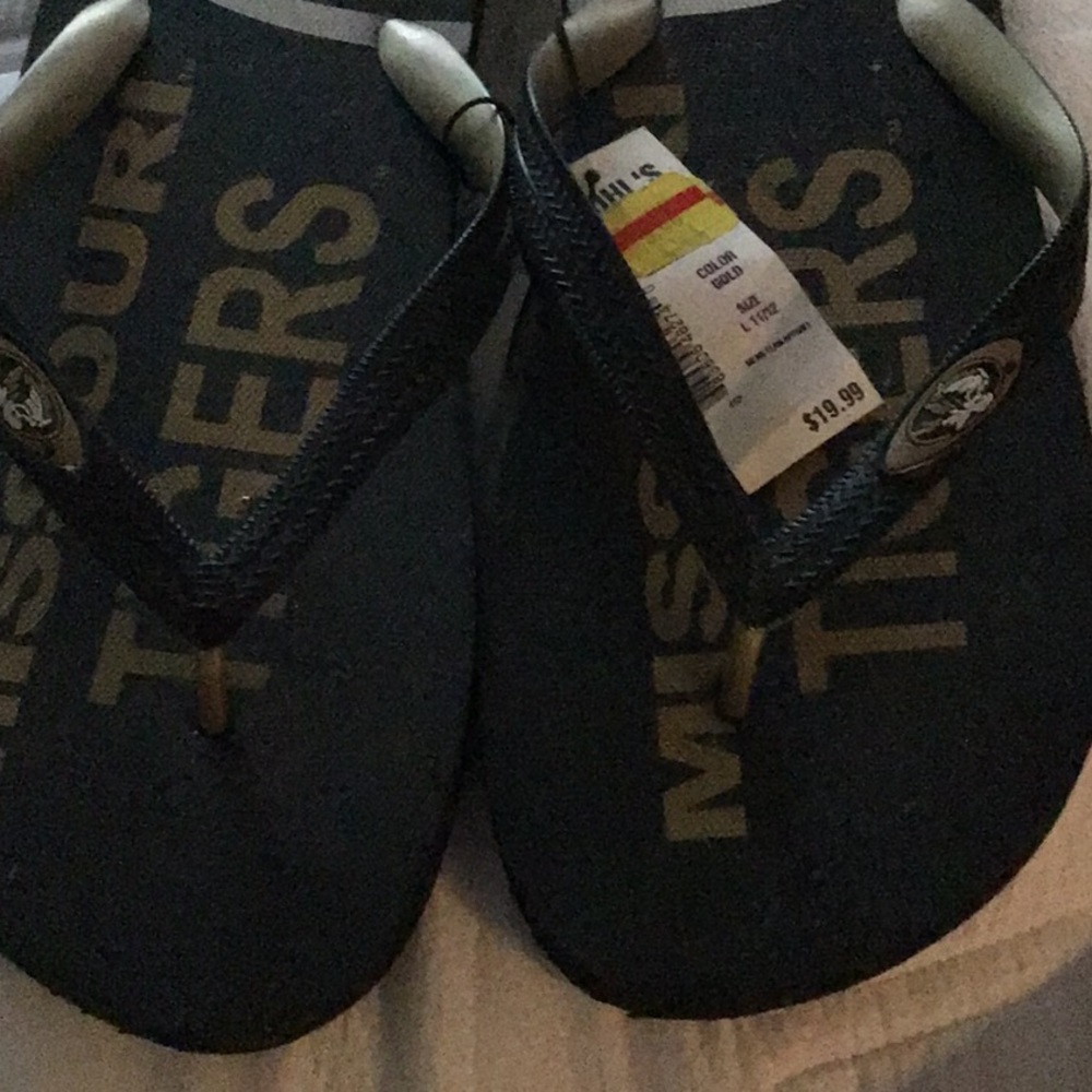 Flip flops